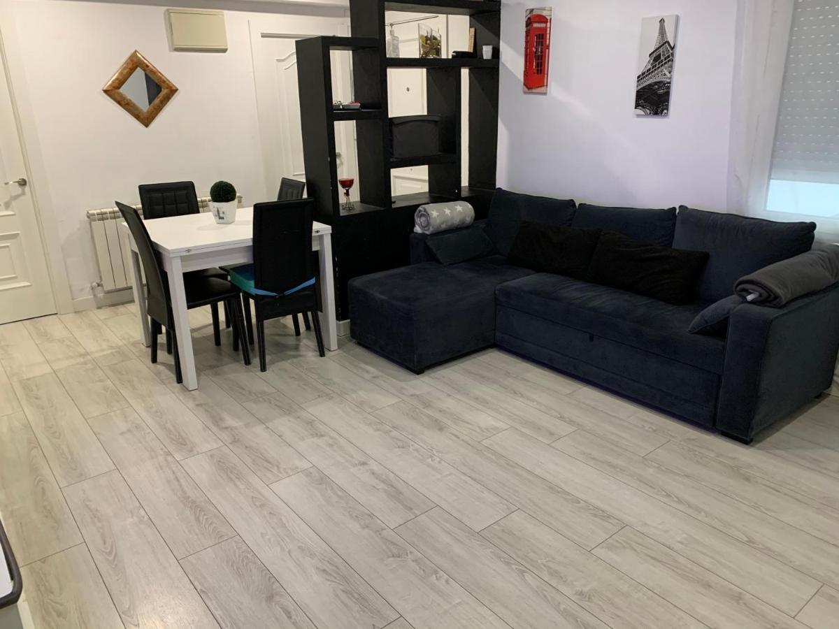 Alojamiento Los Guajes Gijón Extérieur photo